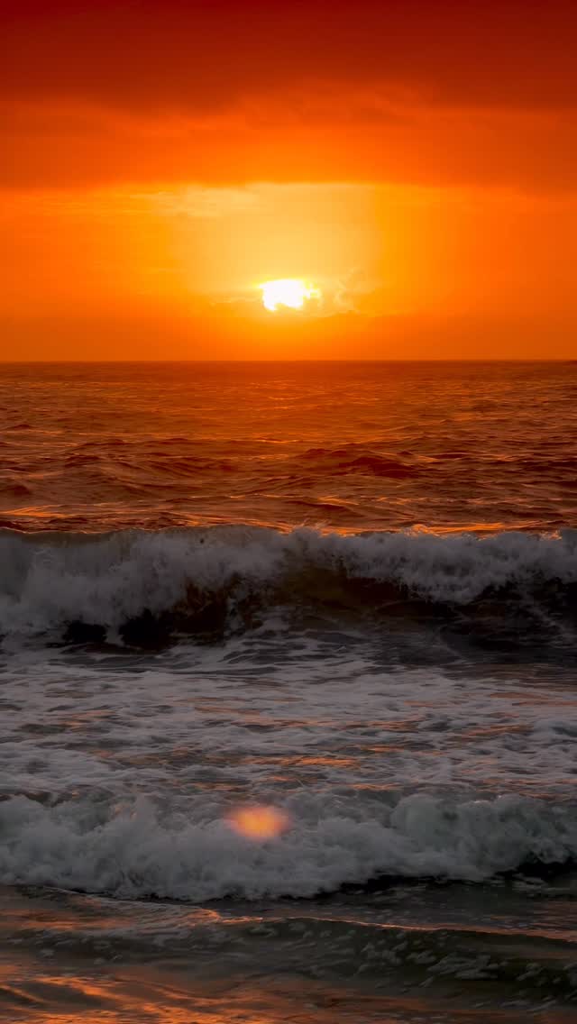 Starting the day where the light first touches the water 💛