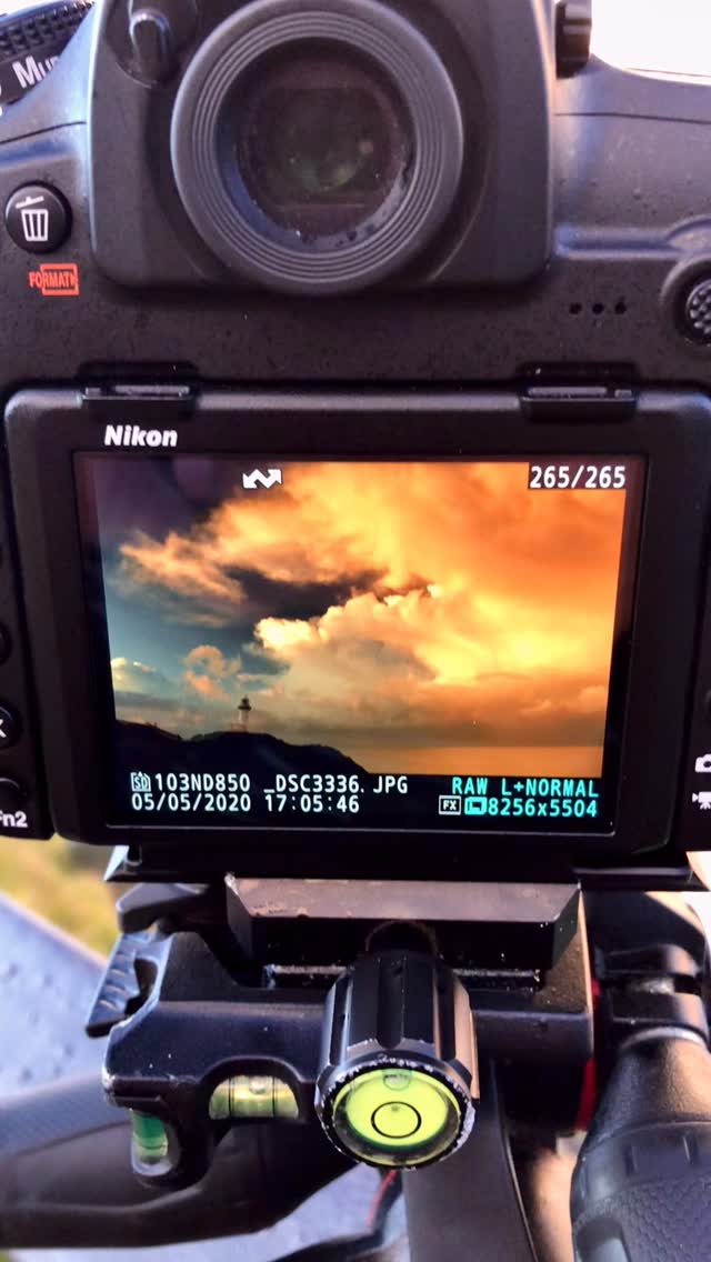 One of the craziest storm sunsets I’ve ever captured 🙌🏼

#byronbay #seeaustralia