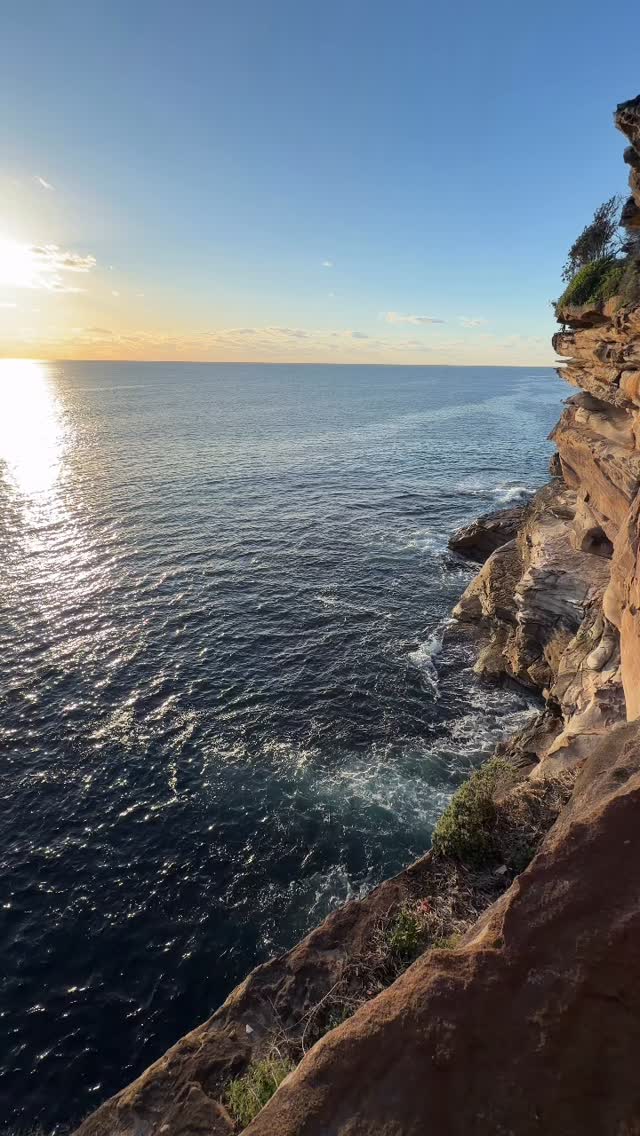 #goodmorning #Bronte #Australia #BronteBeach #feelnewsydney #feelnsw 
#exploreaustralia #Bondi #bondibeach #ilovesydney #seeaustralia #sunrise
#bondilife #seeaustralia #sunriselover #landscapephotography #seascapes  #discoverearth