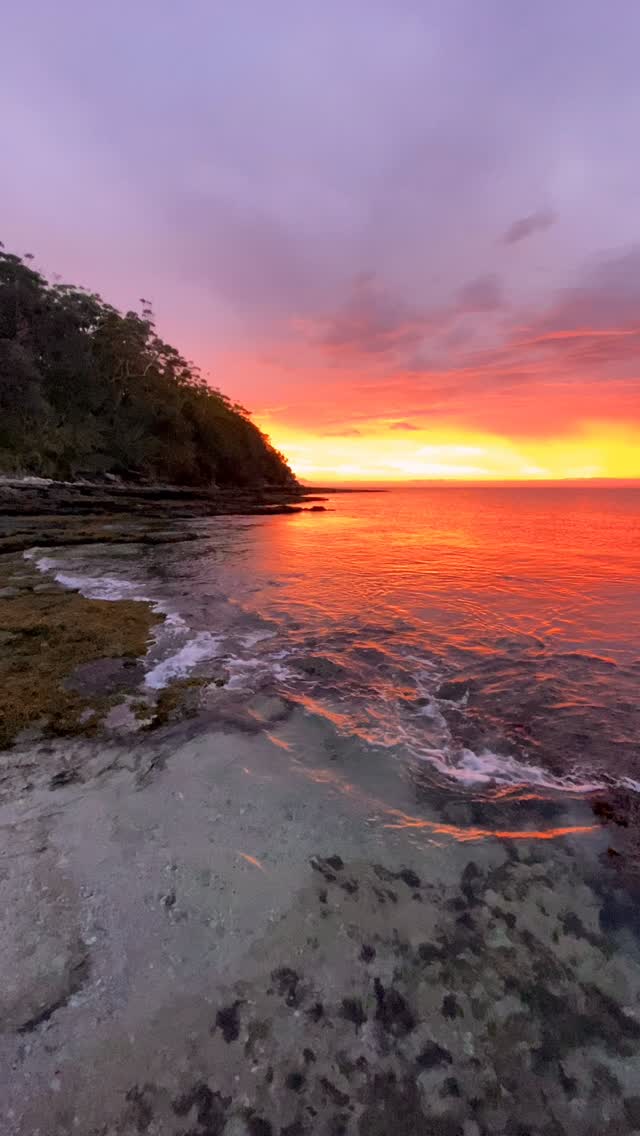 #feelnsw #jervisbay 
#exploreaustralia #Australia 
#seeaustralia #sunset #sunsetlover #landscapephotography #seascapes