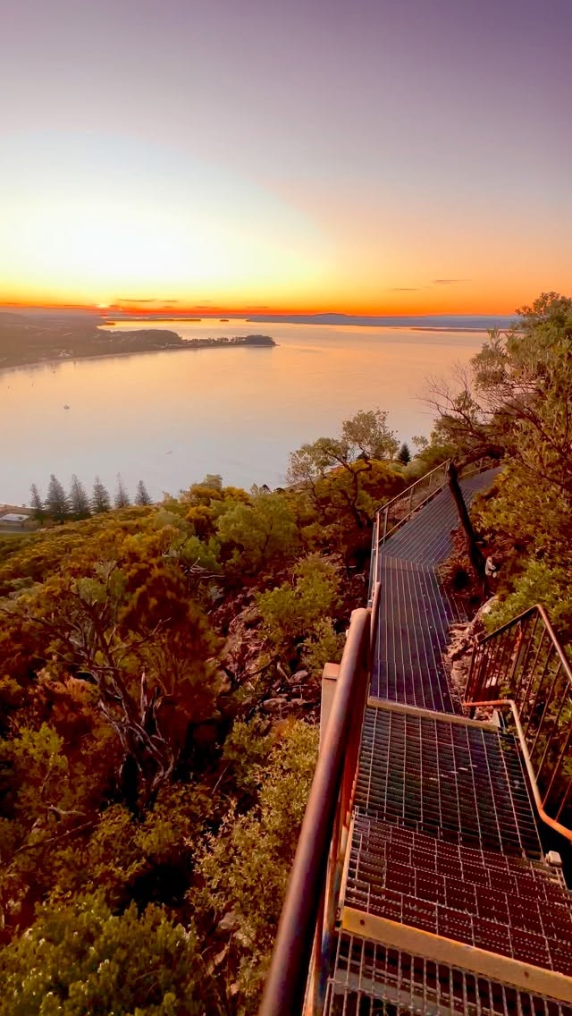 #feelnsw  #portstephens 
#exploreaustralia #Australia 
#seeaustralia #sunset #sunsetlover #landscapephotography #seascapes