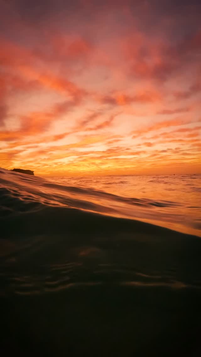 #bestsunrise  #exploreaustralia #bronte #Australia #BronteBeach #feelnewsydney #feelnsw #Bondi #bondibeach #ilovesydney #seeaustralia #sunrise #art #fineartphotography
#sunriselover #landscapephotography #seascapes  #discoverearth #moody #australianphotography #visualarts