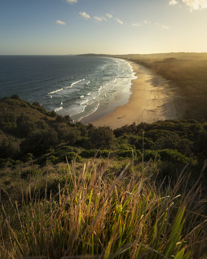 Byron Bay coastal scenery and ocean moments, capturing the natural beauty and atmosphere of Australia’s easternmost point.