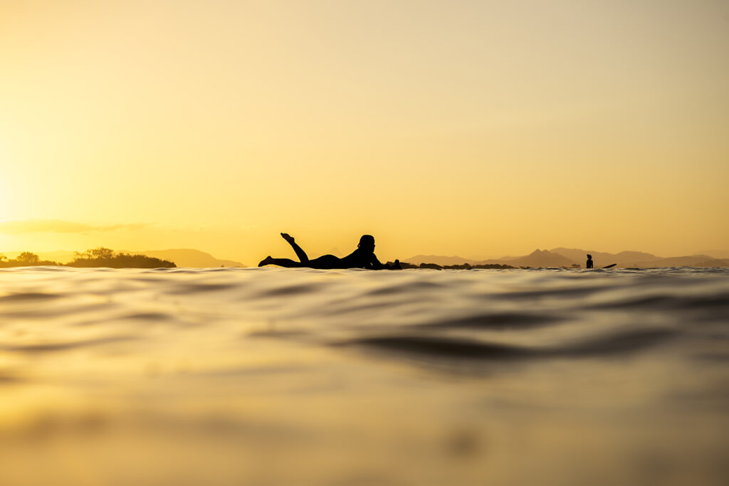 Byron Bay coastal scenery and ocean moments, capturing the natural beauty and atmosphere of Australia’s easternmost point.