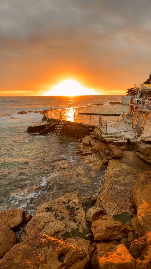 Daily Sunrise at Bronte Beach ✨
