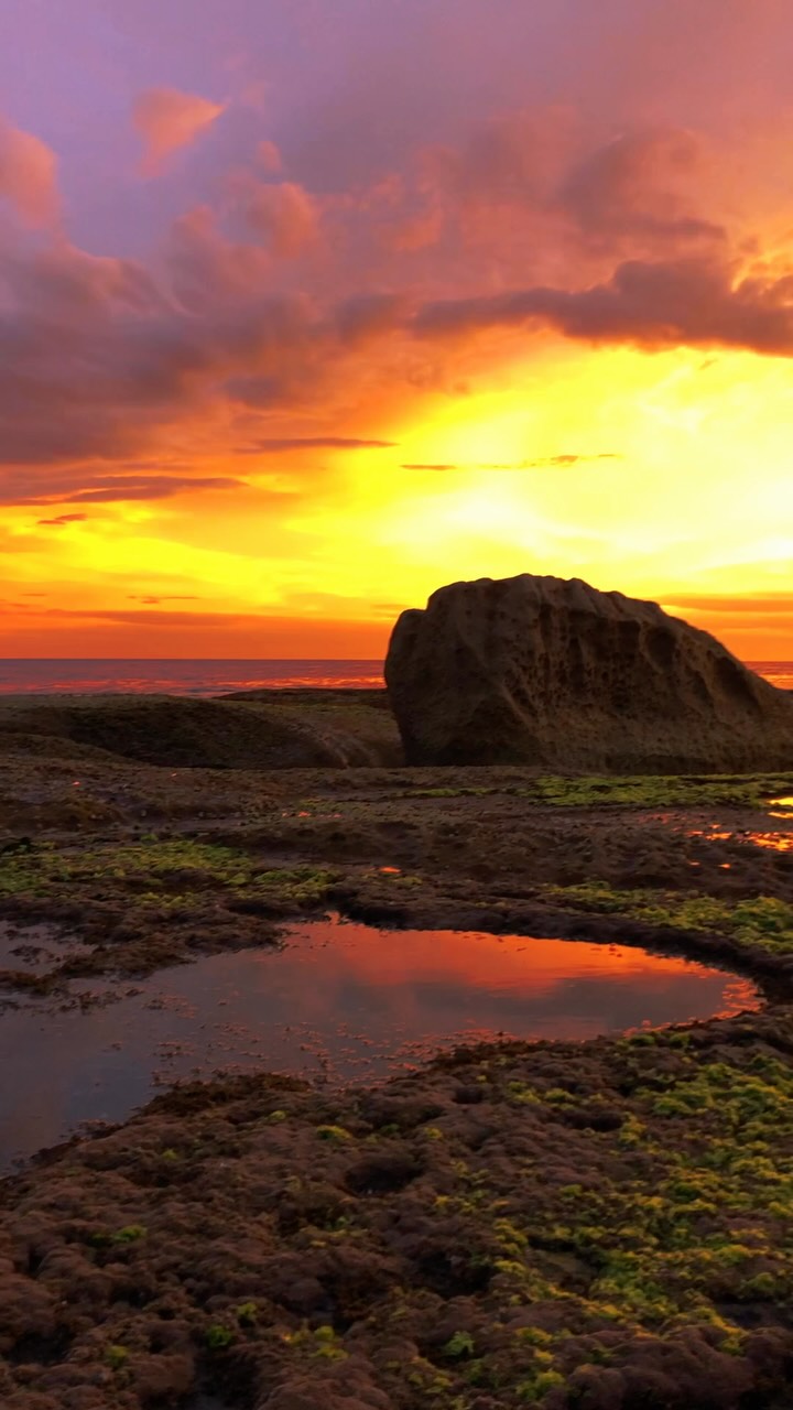 Hard to imagine a better sunset than this 🔥