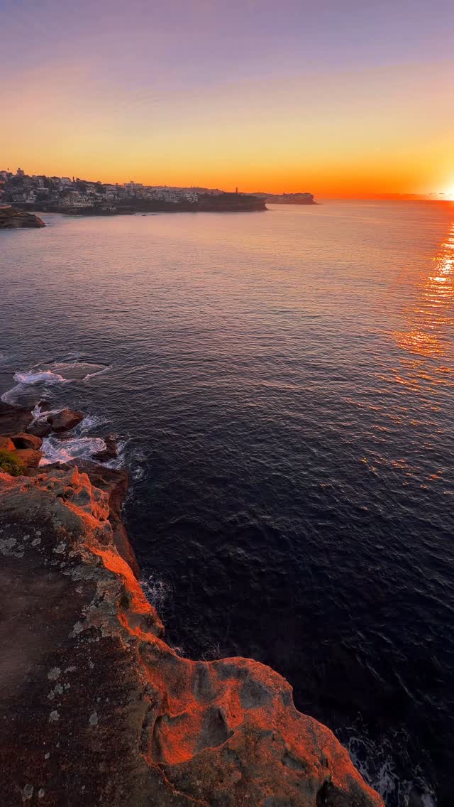 Another sunrise, another reminder why I keep coming back. Never getting bored of this view 💛