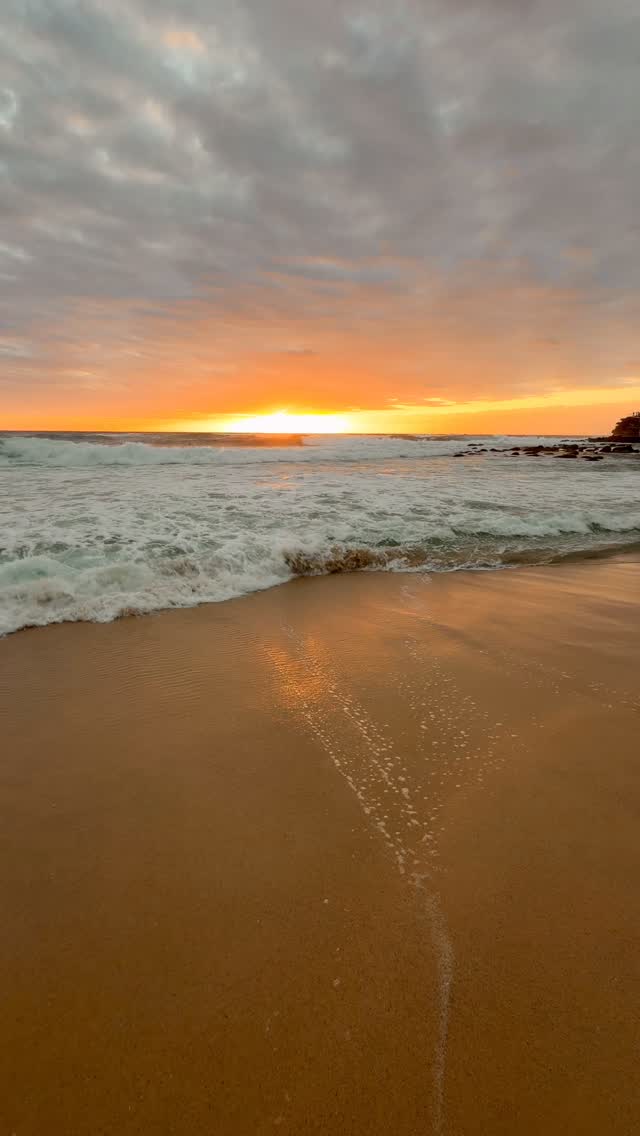 Daily Sunrise at Bronte Beach 🌅