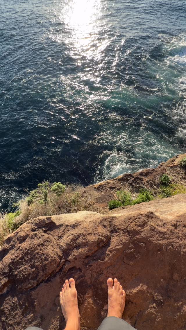 #goodmorning #Bronte #Australia #BronteBeach #feelnewsydney #feelnsw 
#exploreaustralia #Bondi #bondibeach #ilovesydney #seeaustralia #sunrise
#bondilife #seeaustralia #sunriselover #landscapephotography #seascapes  #discoverearth