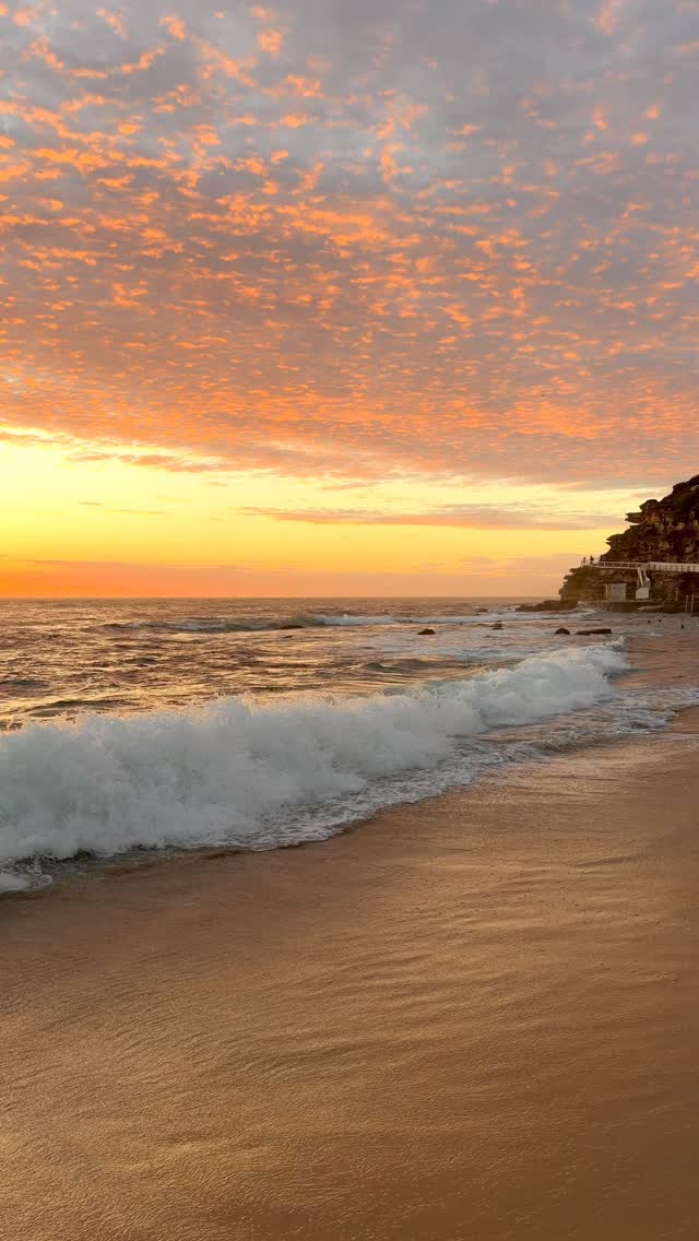 Bronte Beach every day 💛
