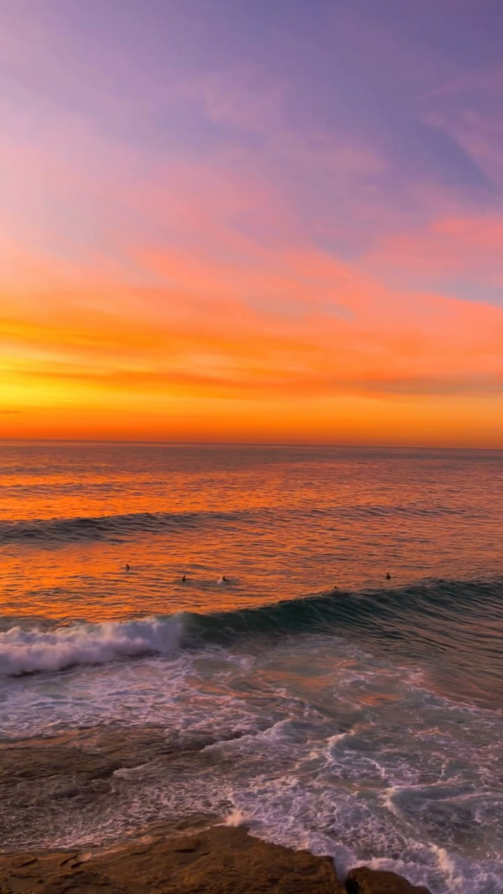 Daily Sunrise at Bronte Beach 🌅