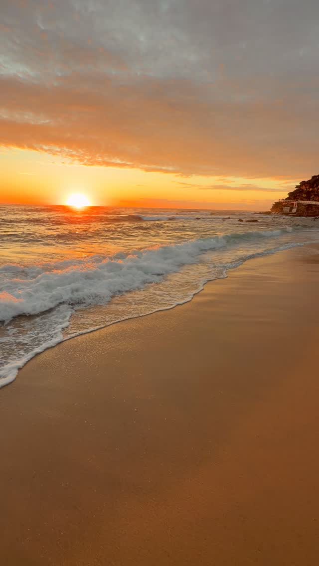 Ocean Therapy 🩵

#brontebeach