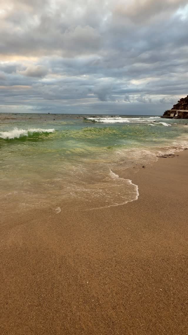 Daily Sunrise at Bronte Beach 🌊
