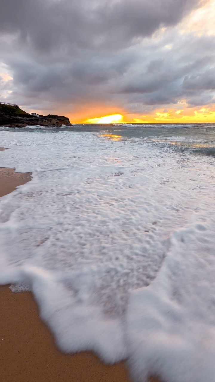 Daily Sunrise at Bronte Beach 💛