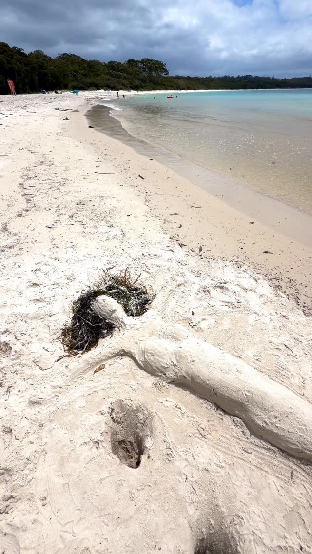 #feelnewsydney #feelnsw 
#exploreaustralia #jervisbay #Australia 
#seeaustralia #mermaid #whitesandbeach #landscapephotography #seascapes