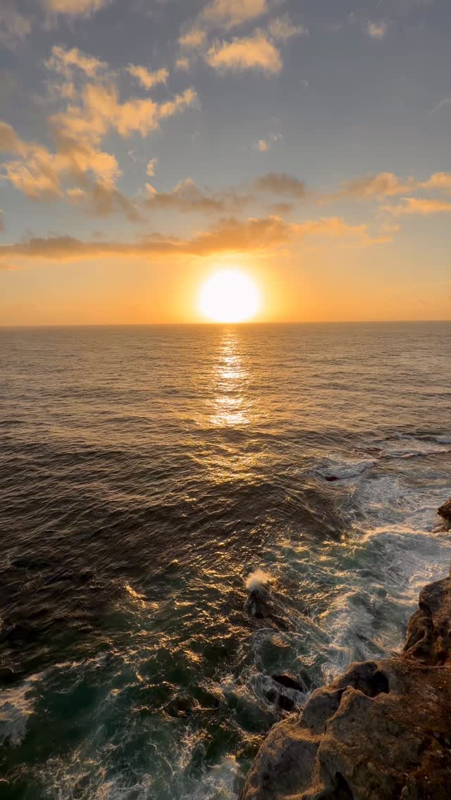 #bestsunrise  #exploreaustralia #bronte #Australia #BronteBeach #feelnewsydney #feelnsw #Bondi #bondibeach #ilovesydney #seeaustralia #sunrise #art #fineartphotography
#sunriselover #landscapephotography #seascapes  #discoverearth #moody #australianphotography #visualarts