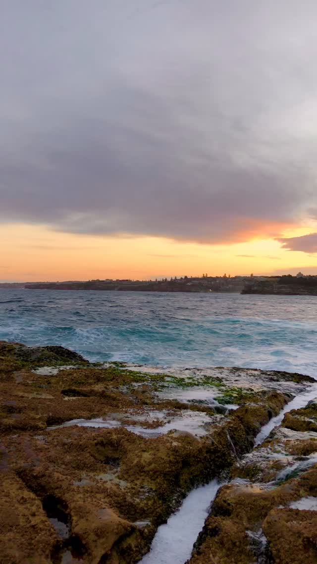 Another unreal sunset over Bondi 🙌🏼