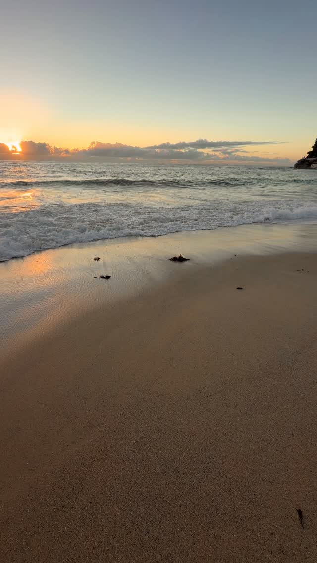 Daily Sunrise at Bronte Beach 🌅