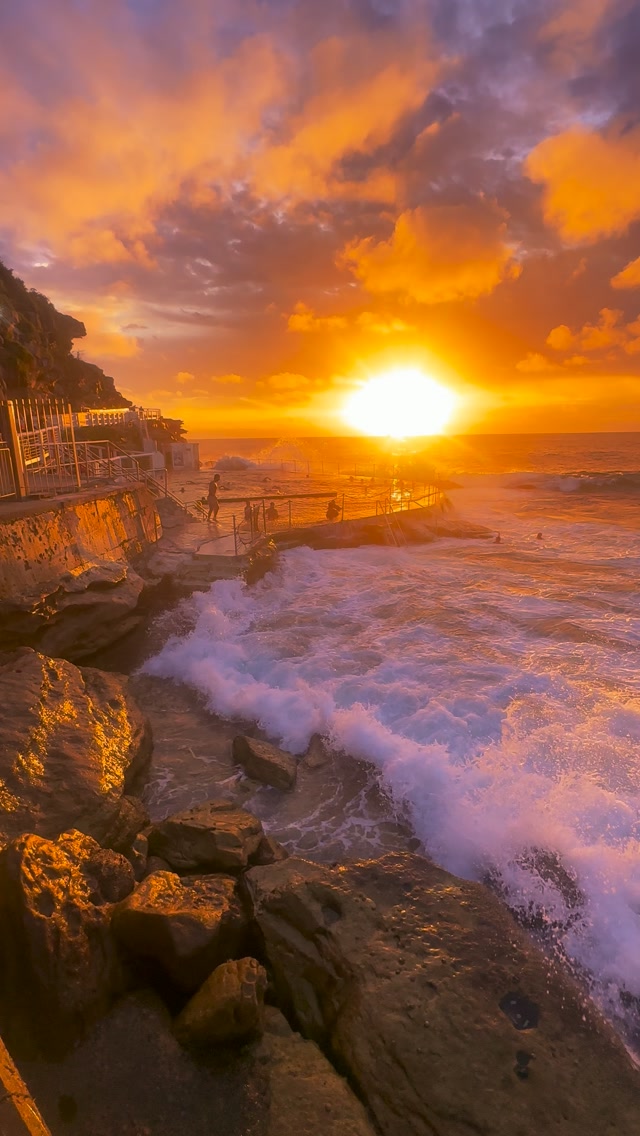 Starting the day where the light first touches the water 💛