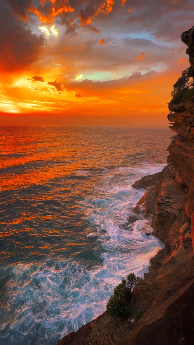 I still haven’t found a better place to watch the sunrise in Sydney 🫶🏻