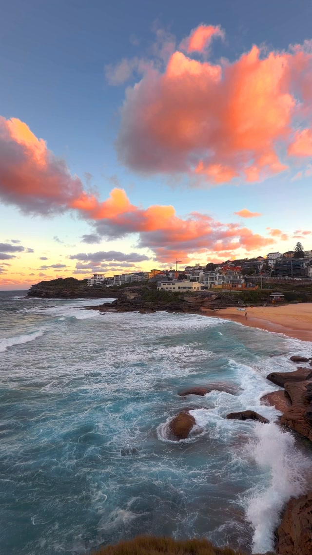 No matter how many times, Sydney sunsets never get old 🫶🏻
