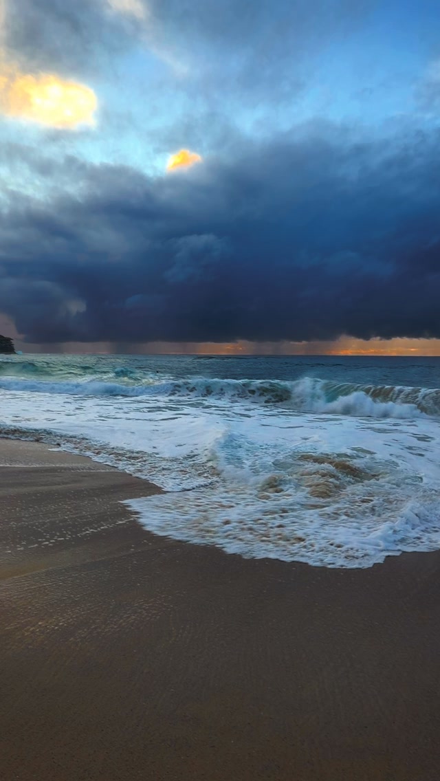 A quiet, moody beginning before the light takes over.